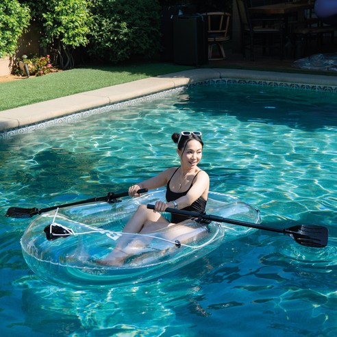 투명한 디자인으로 시원함과 즐거움을 더하는 빅웨이브 2인용 보트!