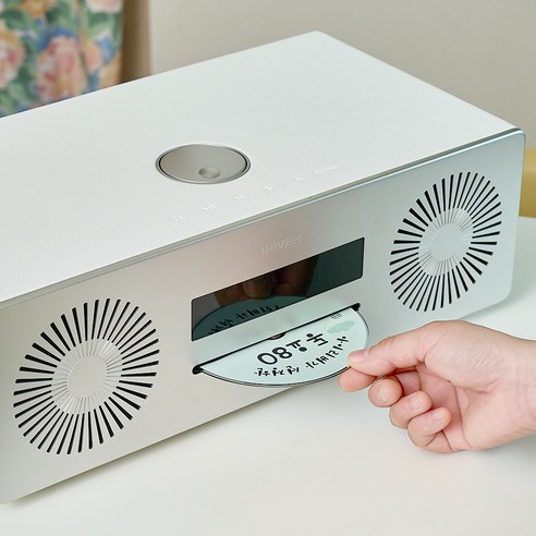 우아한 음색의 조화: 아이리버 올인원 프리미엄 오디오 CD 플레이어