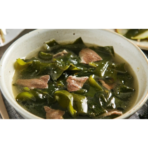 황금빛 깊은 풍미로 완성하는 요리의 격, 다시다 쇠고기 골드