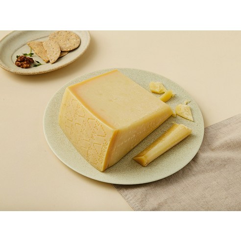 미식가를 사로잡는 깊은 풍미, 그라나 파다노 치즈로 식탁을 풍요롭게!