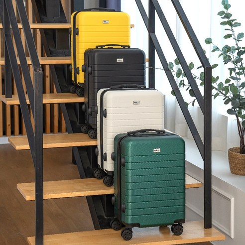 미치코 런던 유니크 하드 캐리어: 여름 여행을 빛낼 스타일과 실용성의 완벽한 조화