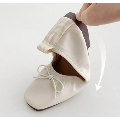 봄날의 설렘을 발끝까지, 라블 플랫슈즈!