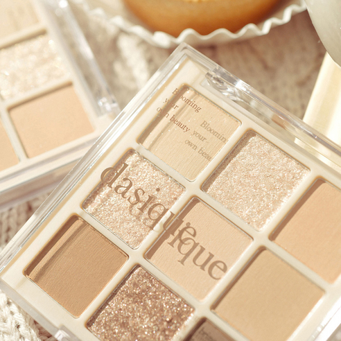 톤 구애 없이 매일 손이 가는 데이지크 밀크라떼 팔레트