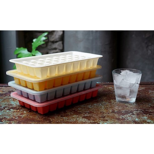 채움리빙 얼음 트레이 32구 3p: 상쾌한 음료를 위한 얼음 생산 필수품