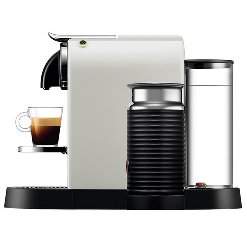 네스프레소 시티즈앤밀크 에스프레소 캡슐커피머신 + 에어로치노는 다양한 커피와 우유 추출 기능과 효율적인 전력 소비가 장점입니다.