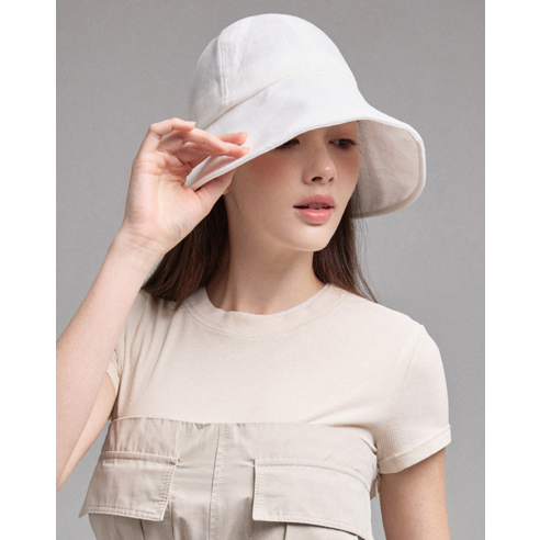 여름 햇살 아래 빛나는 우아함, 화이트샌즈 루시 린넨 보닛햇