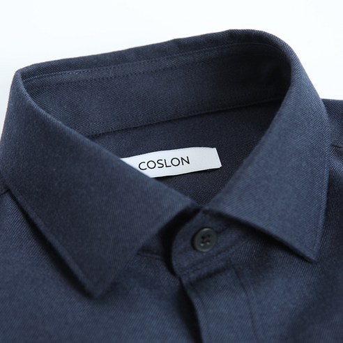 COSLON 남성용 기모 웜 슬림 긴팔셔츠는 겨울용으로 제작된 편안한 착용감을 제공하는 제품입니다.