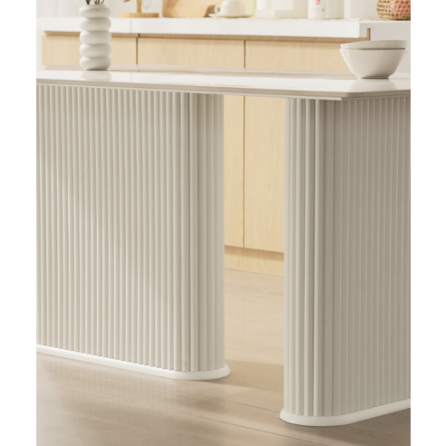 모던하면서 실용적인 4인용 식탁 테이블