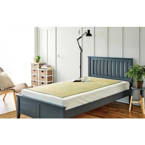 올여름, 끈적임 없이 쾌적하게! 내추럴 대자리 러그로 시원한 여름을 맞이하세요.