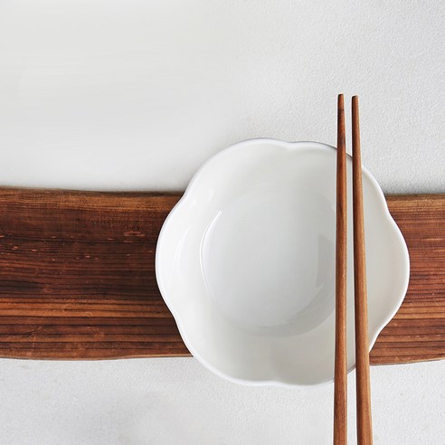 당신의 아침 식탁에 예술을 더하다, 시라쿠스 네이처 프리즈 시리얼볼