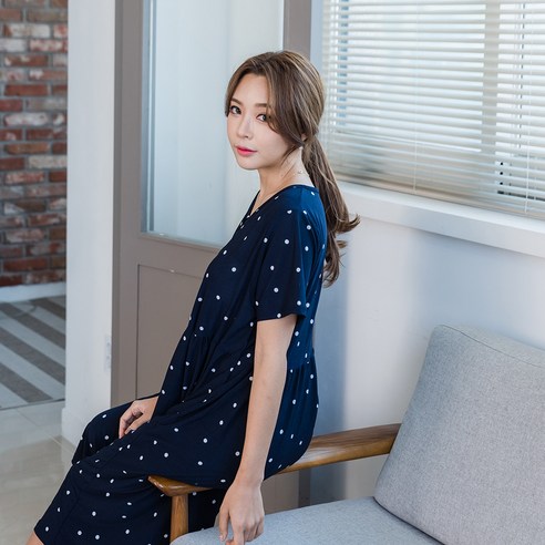 수면의 편안함과 스타일을 융합한 도씨 여성용 원피스 잠옷