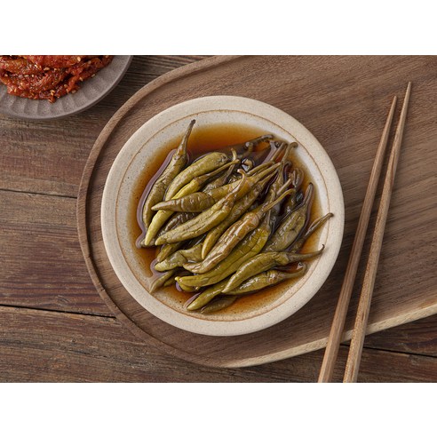 입맛 돋우는 밥도둑, 반찬단지 간장고추로 풍성한 밥상을!