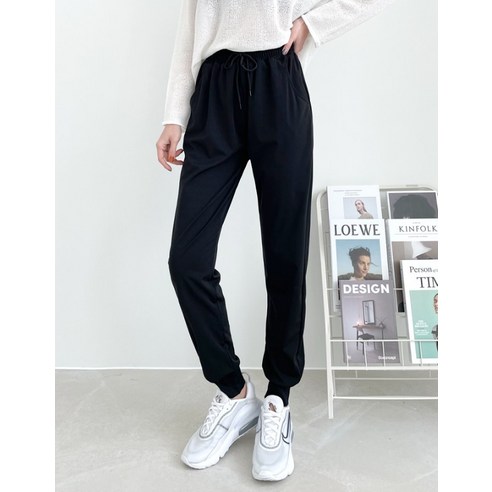 여름철을 위한 가볍고 편안한 잘빠진 여성용 썸머 밴딩 쿨 조거 팬츠