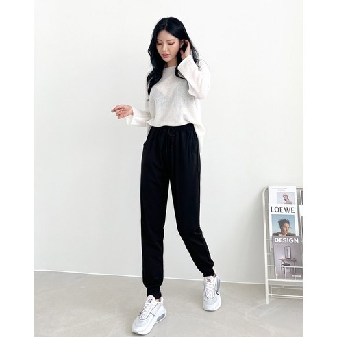 여름철을 위한 가볍고 편안한 잘빠진 여성용 썸머 밴딩 쿨 조거 팬츠