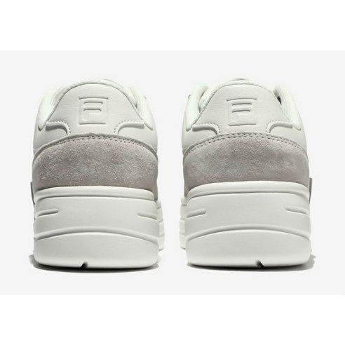 90년대 향수를 담은 편안하고 스타일리시한 휠라 펑키테니스 1998 스니커즈