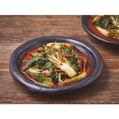 갓 지은 밥 위에 얹어 먹는 시원하고 아삭한 모산김치 보리 얼갈이 김치