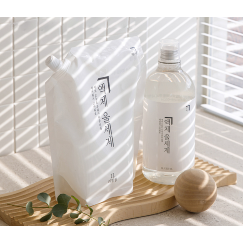 섬세한 직물을 부드럽게 세척하고 얼룩을 제거하는 살림백서 울세제