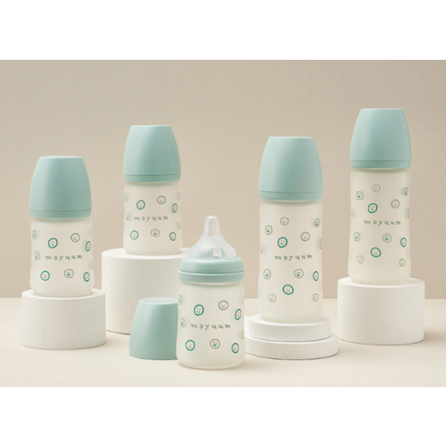 안심 소재, 편리한 세척, 예쁜 디자인까지 갖춘 모윰 젖병으로 육아에 행복을 더하세요!
