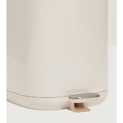 손 끗, 발 꼼짝! 깔끔함은 올리고 스트레스는 내리는 페달 휴지통의 마법