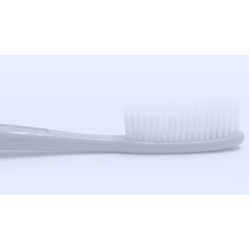 크고 부드러운 영스타 대왕 칫솔로 빠르고 상쾌하게, 잇몸까지 건강하게!