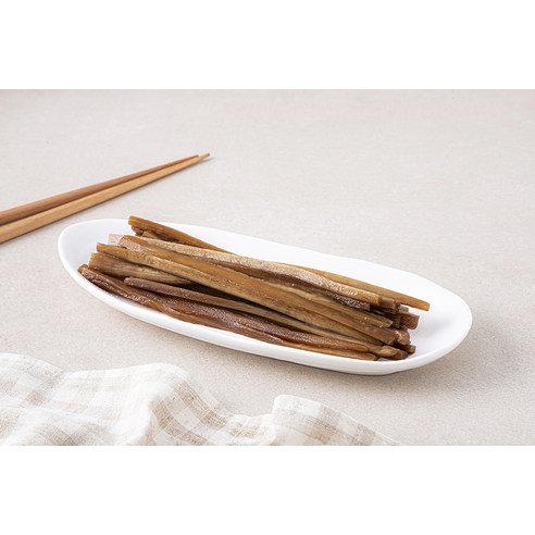 맛의 깊이를 더하는 곰곰 김밥용 우엉