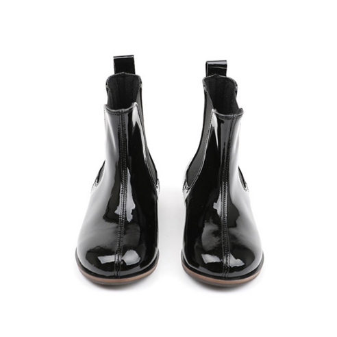 아이들의 따뜻함과 스타일을 책임지는 프리미엄 겨울 부츠