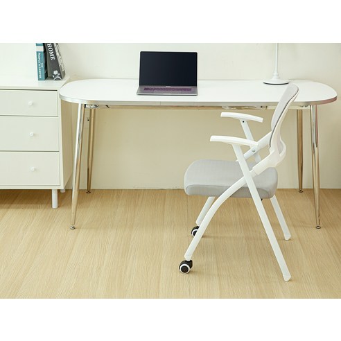 공간 효율과 집중력을 극대화하는 스마트한 선택, 탐사 접이식 의자