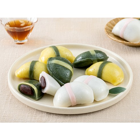 시간과 정성이 빚어낸 쫄깃함, 아리울떡공방 굳지 않는 모듬 바람떡