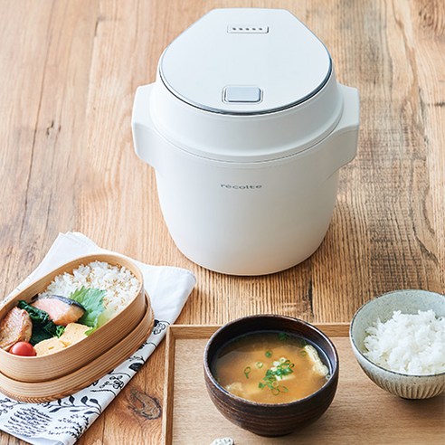 간편하고 맛있는 밥, 레꼴뜨 컴팩트 라이스쿠커와 함께!