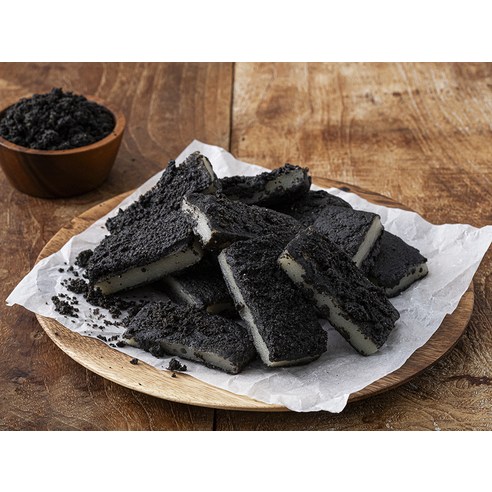 쫄깃함과 고소함의 완벽한 조화, 창억 흑임자 인절미!