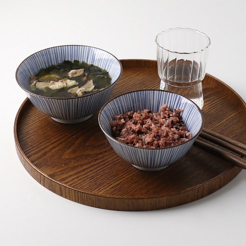 11,300원의 행복, 일본 정취 가득한 식탁