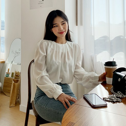 엔비룩 핀턱 리본 블라우스