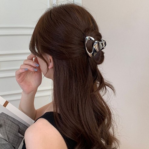 "아침마다 5분 더!" 우아함과 편리함을 더해줄 마법, 디아더컬러 커브 라운드 메탈 집게핀 반머리헤어핀