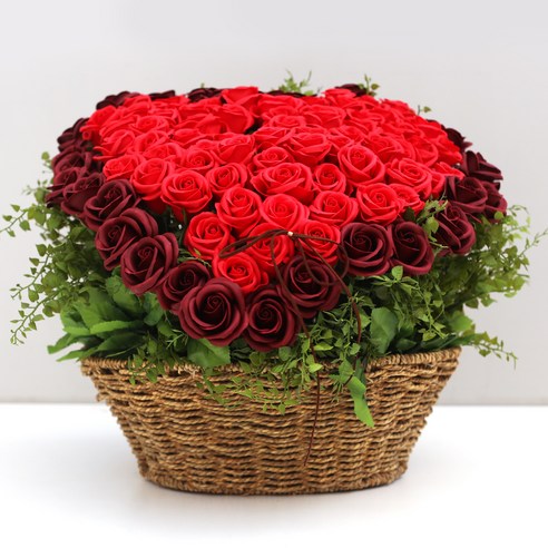 사랑의 감정을 전하는 아름다운 비누꽃