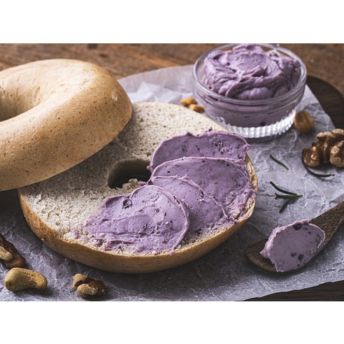 섬세한 풍미로 일상을 물들이는 크래프트 크림치즈 스프레드 블루베리