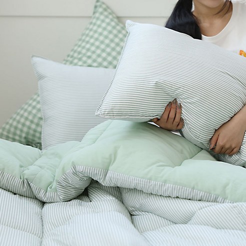 床上用品 套裝 羽絨被 熟睡 睡眠 蜂蜜睡眠 深度睡眠 睡前 柔軟 蓬鬆