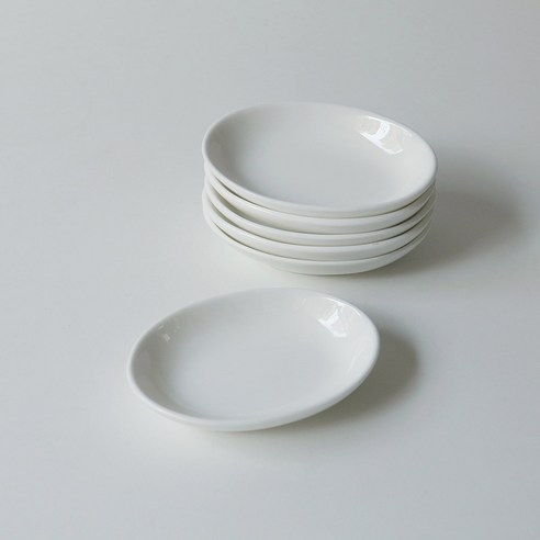 섬세한 식탁을 위한 우아한 선택, 로코리빙 본차이나 화이트 타원 종지