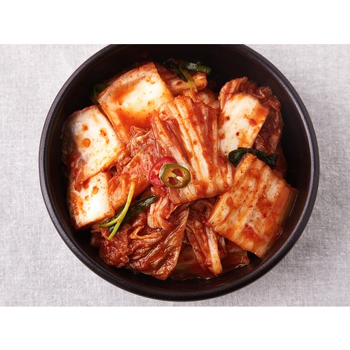 입안 가득 퍼지는 매콤한 행복, 금자네 실비 썰은 배추김치