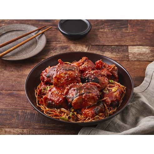 THE 푸짐한 아귀많이 아귀찜으로 특별하고 풍성한 만찬을 즐겨보세요.