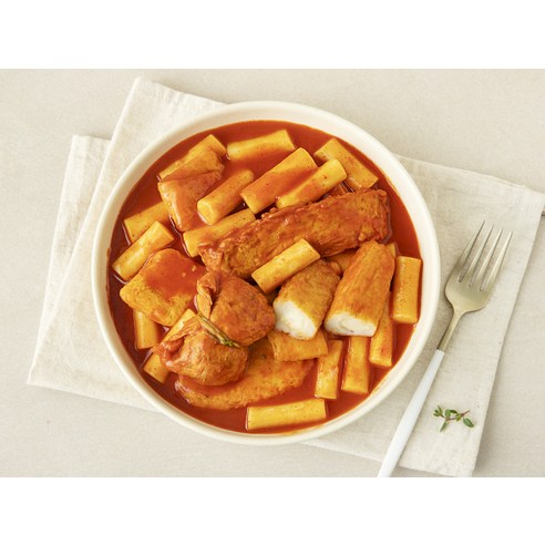 10분 만에 완성하는 매콤달콤 사과떡볶이 반전팩!