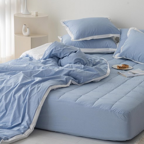 床上用品 套組 羽絨被 熟睡 睡眠 蜂蜜睡眠 深度睡眠 睡前 柔軟 蓬鬆
