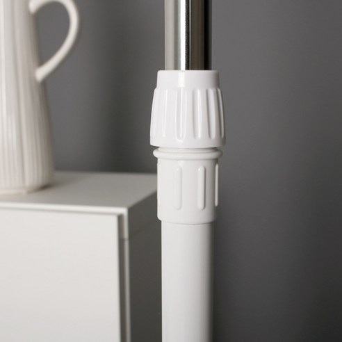 좁은 공간, 넉넉한 수납! 리빙해피 스탠드 공간행거 500으로 옷 정리 끝