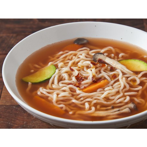 죄책감은 줄이고, 얼큰함은 더한 쫄깃 생두부 라면!