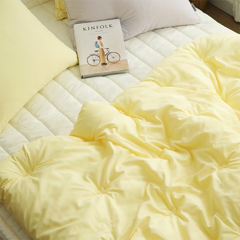 床上用品  梳妝  羽絨被  深度睡眠  睡眠  蜂蜜睡眠  深度睡眠  睡前  被子  被子
