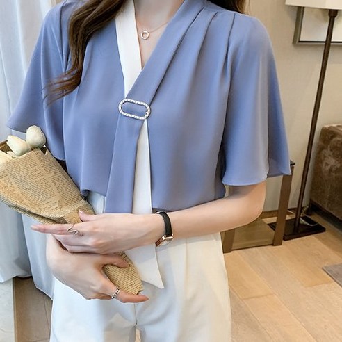 女  時尚  服裝  最佳  襯衫  成年女性  成年女性  婦女  女人  淑女