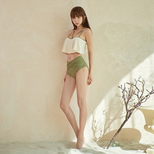 女 時尚 泳裝 比基尼 成年女人 成年女人 女士 女人 女士 女士 夏天 夏天 夏天 夏天 夏天 夏天 涼爽的夏天 仲夏 夏天 夏天 炎熱的夏天 炎熱的夏天 熱夏季  夏季  度假裝  度假時尚  度假裝  海  海灘  海灘  海邊  水上樂園