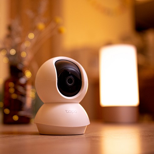티피링크 팬/틸트 홈 보안 Wi-Fi CCTV 카메라 실내용: 가정을 보호하고 안심을 선사하는 보안 카메라