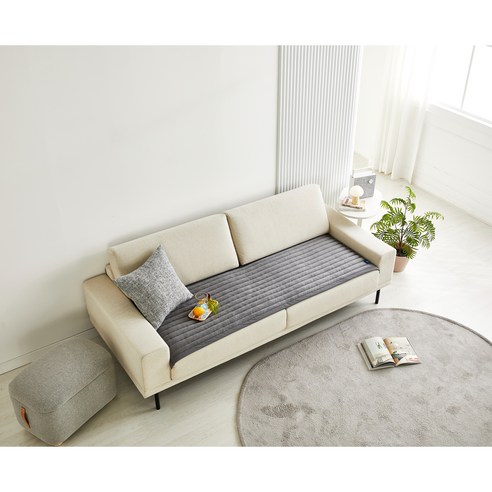 앉는 순간 시원함이 팡팡! 끈적임 걱정 없이 쾌적한 여름 소파!