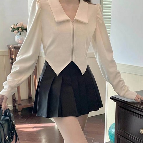 女 時尚 服裝 外衣 頭巾 拉鍊 成年女人 成年女人 婦女 女人 女士 女士 女裝 服裝 女裝 女裝 四個季節