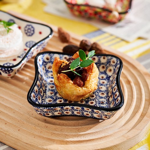 주방에 예술을 더하다, 파뷔에 잘리피에 네이비 포인트 사각 찬기 세트